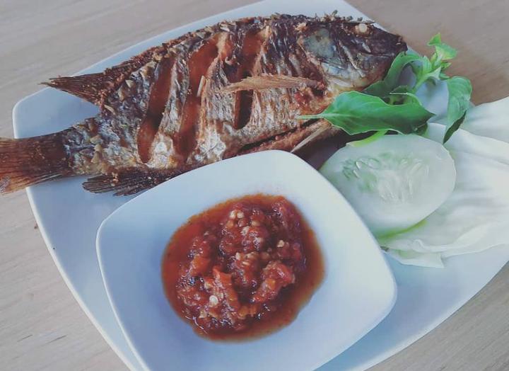 Nasi Lalapan Gurami Goreng DNC
