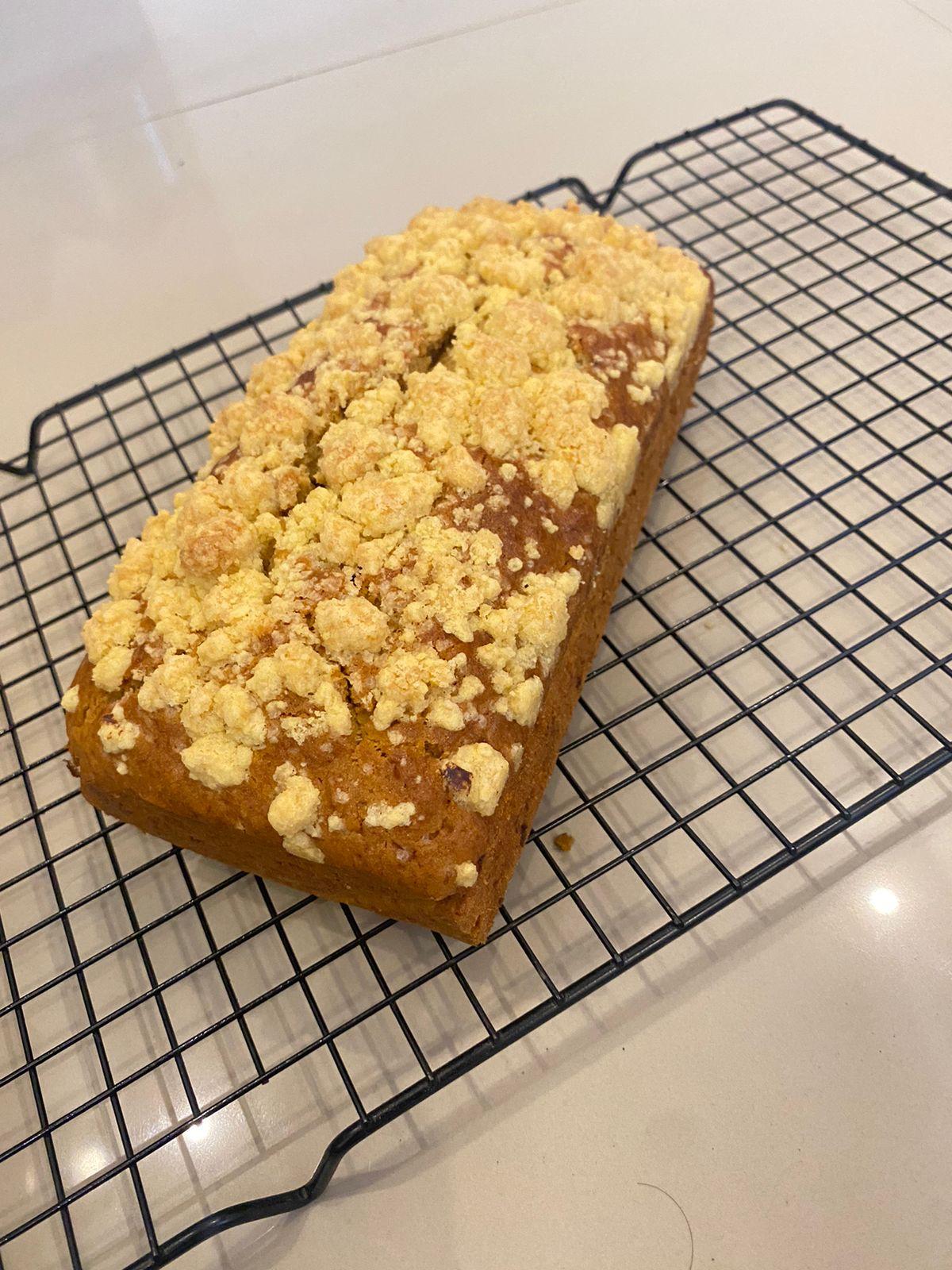Banana Bread Crumble Kotak (Pre Order)
