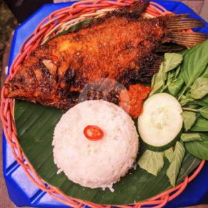 Lalapan Nasi Gurami Goreng Persipro 