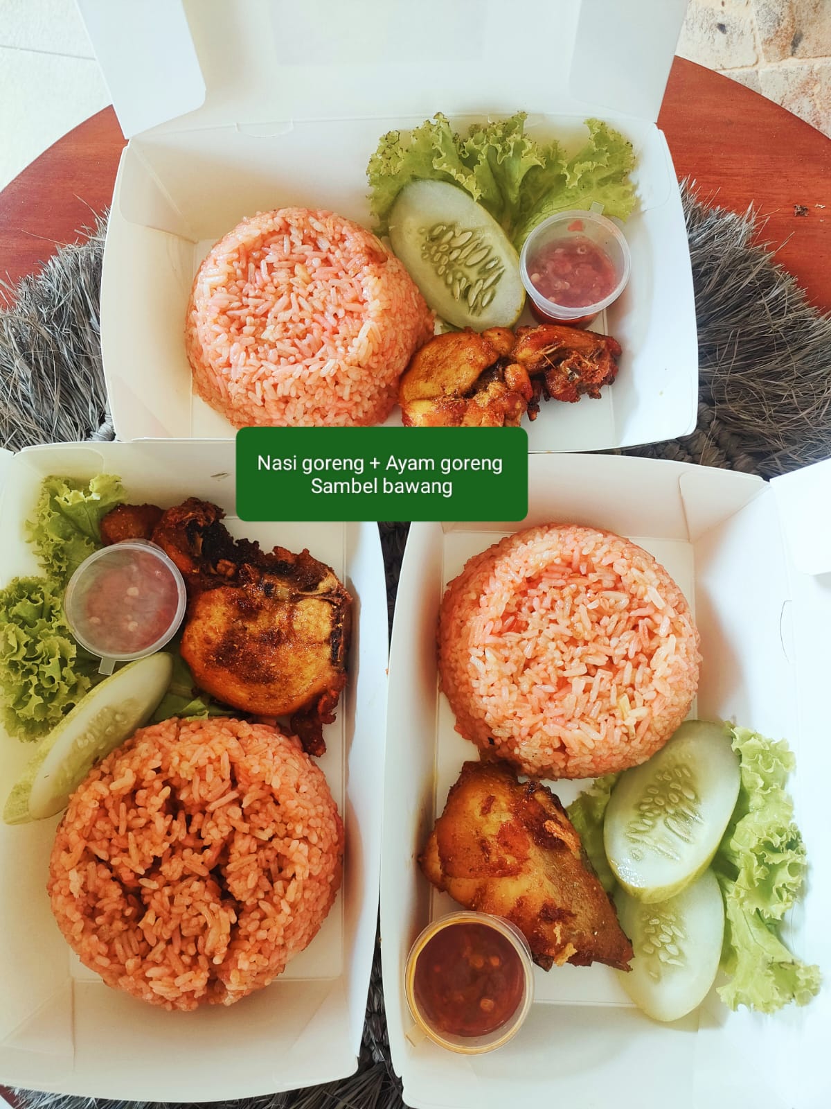 Nasi goreng + Ayam kremes + sambel bawang