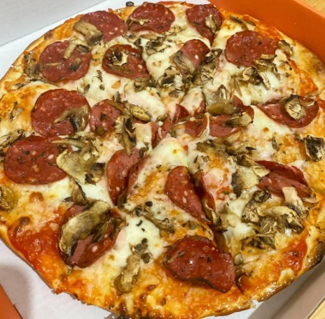Pepperoni Pizza Large