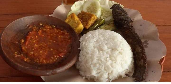 Sego Sambel Lele