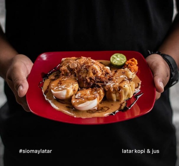 Siomay Latar